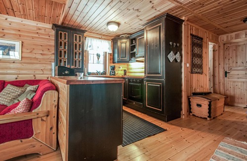 Trysil House | Lovely home in østby with house a mountain view