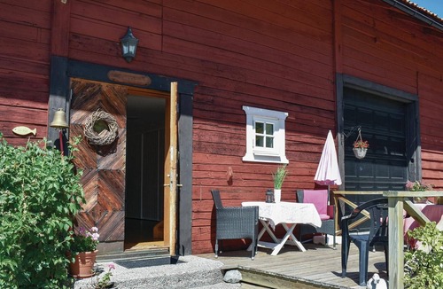 Soderkoping Municipality House | Lovely home in Sankt Anna with kitchen