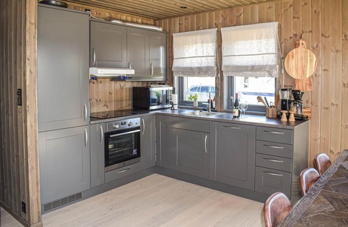Drangedal House | Lovely home in Sannidal with WiFi