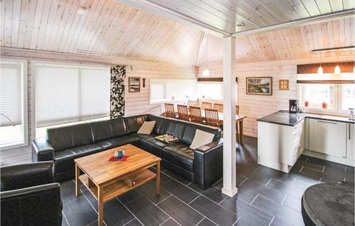 Sjusjoen House | Lovely Home In Sjusjøen With Sauna