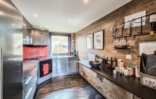 Odda House | Lovely Home In Skare With Wifi