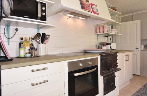 Sollebrunn House | Lovely home in Sollebrunn with WiFi