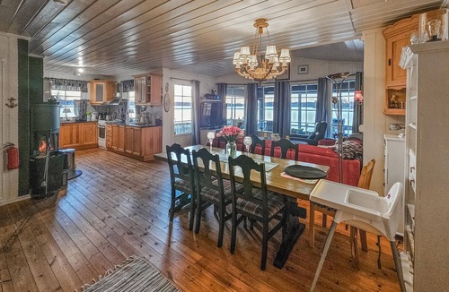 Enebakk Municipality House | Lovely home in Spydeberg with house sea view