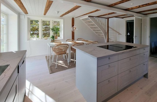 Stillingson House | Lovely home in Stillingsön with WiFi