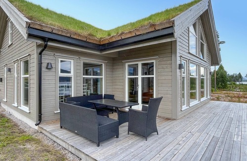 Nissedal House | Lovely home in Treungen
