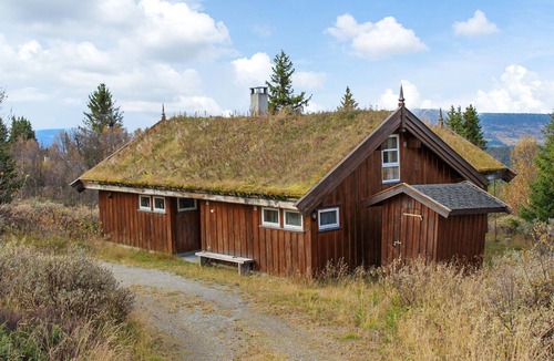 Venabygd House | Lovely home in Venabygd with sauna