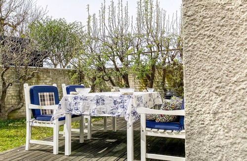 Innerstaden House | Lovely home in Visby with WiFi