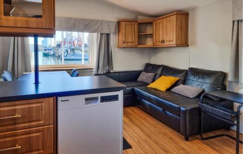 Lundby Boat Rental | Lovely Ship In Göteborg With Sauna
