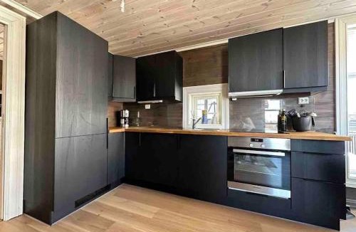 Møre og Romsdal Apartment | Lovise Mountain Apartment
