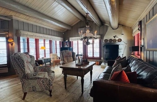 Hol Municipality Cabin | Lun og koselig hytte på fjellet, med badstu