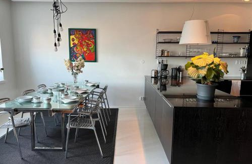 Kallio Apartment | Luxurious 85m2 Hakaniemi, Helsinki Center, Apartment Next to Metro