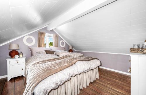 Arendal House | Luxurious Boathouse with Private Dock in the Best Location in Arendal