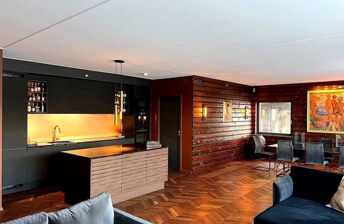 Tonsberg Apartment | Luxurious Central Tønsberg Apartment located on the city beach