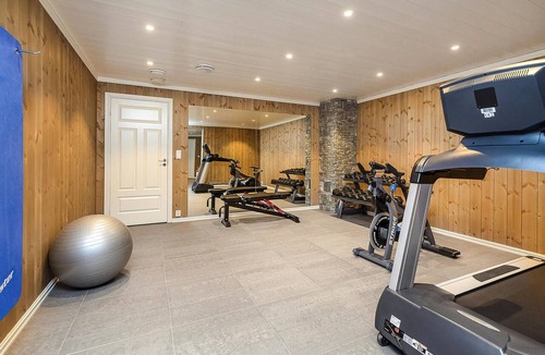 Sjusjoen House | Luxurious home in Sjusjøen with sauna