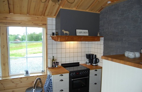 Borjesjo House | Luxurious Stuga on a tranquil lake with private lakeside access, sauna and dock