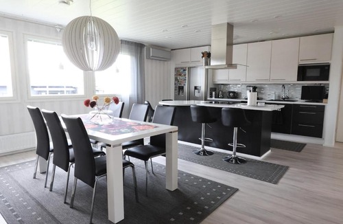 Pello Apartment | Luxury Apartment in the Heart of Pello