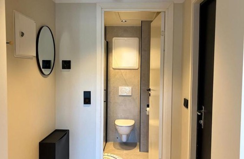 Voss Apartment | Luxury Balcony River View apt - Heart of Voss