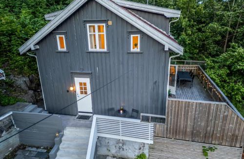 Arendal House | Luxury & Central Your Stylish Stay in Arendal!