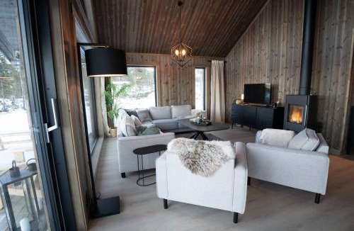 Nes House | Luxury holiday home, skiing, sauna, remote office