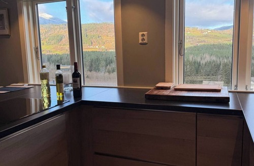 Voss House | Luxury house. Large space - Spectacular views!