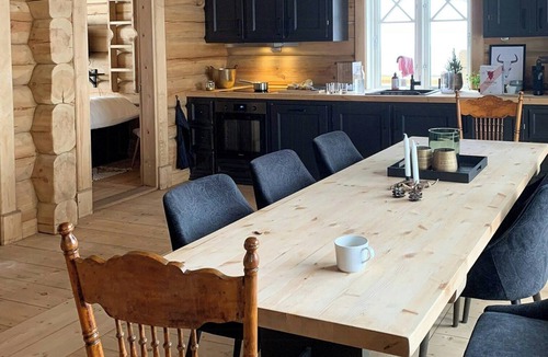 Nore og Uvdal House | Luxury log cabin by Hardangervidda