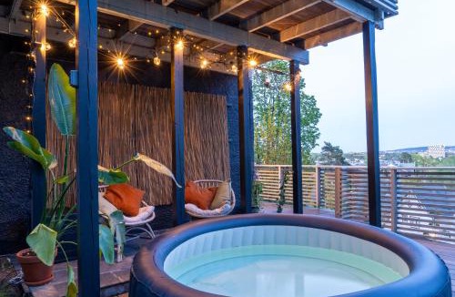 Ullern House | Luxury Treetop Villa-style Panoramic City Views