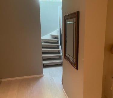 Holmenkollen Villa | Luxury Villa with Jacuzzi next to Oslo Golf Club