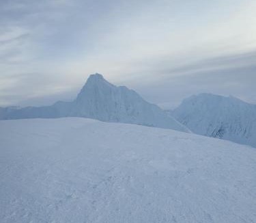 Balsfjord House | Lyngen Alps Cabin with Sauna, Northern Lights & Ski Touring, 1h from Tromsø