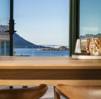 Vagan House | Lyngvær Golden Lodge - Jacuzzi & Sauna - No 24
