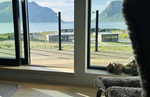 Vagan Cottage | Lyngvær Luxury cabin with Sauna