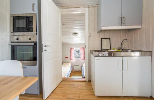 Averoy Municipality House | Lysø naturcamping og rorbuer