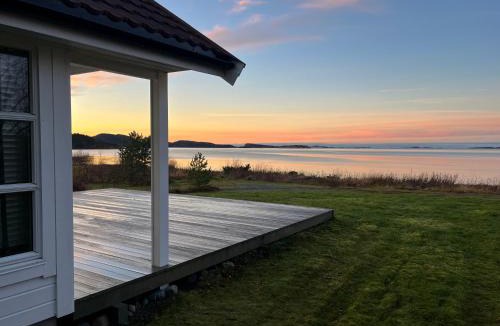 Bjugn House | Lysøysund, Lysesund, Bjugn, Ørland, Fosen, 4 soverom, 8 gjester