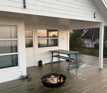 Bjugn House | Lysøysund, Lysesund, Bjugn, Ørland, Fosen, 4 soverom, 8 gjester