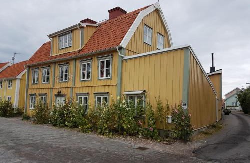 Soderkoping Bed & Breakfast | Madickenhuset