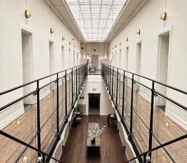 Karlskrona Hotel | Maj på Kronohäktet Karlskrona