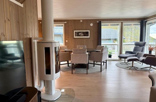 Vestvagøy Ski Chalet | Majestic Horizons Lofoten