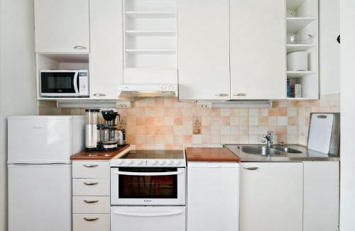 Naantali Old Town Apartment | Majoitushuoneisto Tuomipuisto
