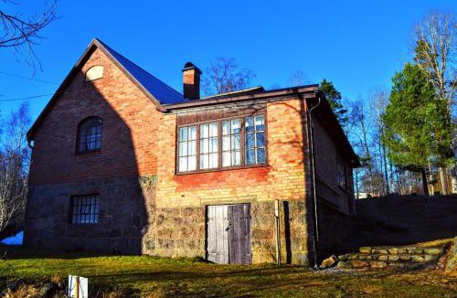 Mullsjo House | Marston Hill