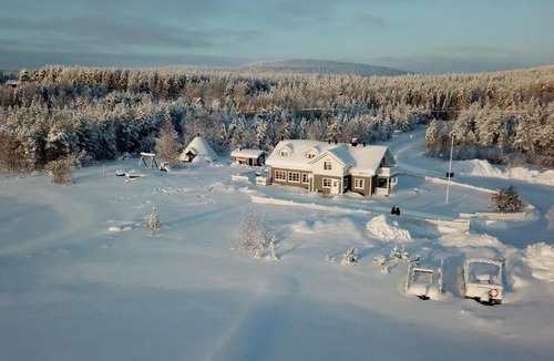 Pello Villa | Miekojärvi Resort