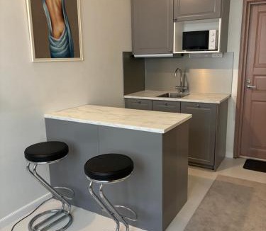 Kamppi Apartment | Mini cozy studio in the city center