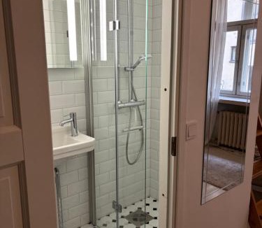 Kamppi Apartment | Mini cozy studio in the city center