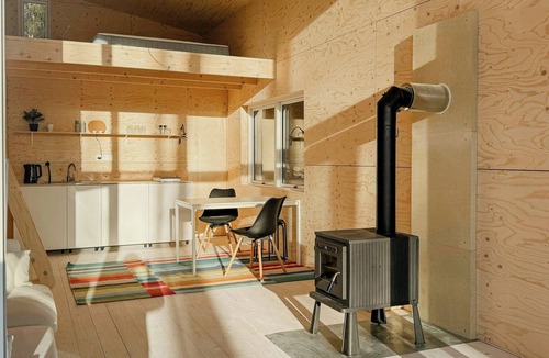 Arvika House | Minimalist cabin with forest views in Arvika
