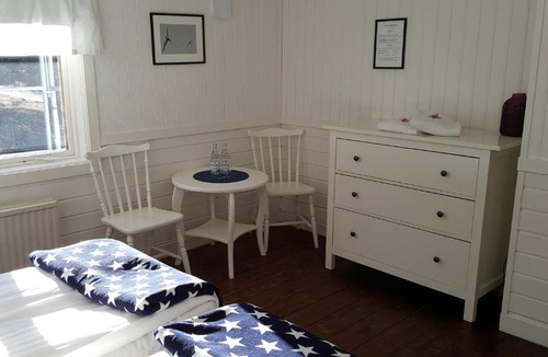 Sandhamn Bed & Breakfast | Missionshuset Bed & Breakfast