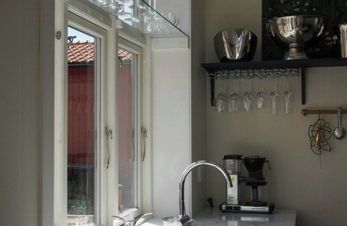 Degerhamn House | Modern 1930s-inspired house on Öland near Alvaret
