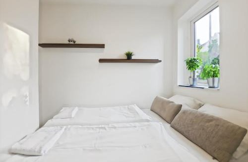 Stavanger Apartment | Modern 3BR Near Centre Free Parking