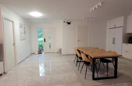 Hisings Karra House | Modern 4 bedroom villa | Parking | Near the city
