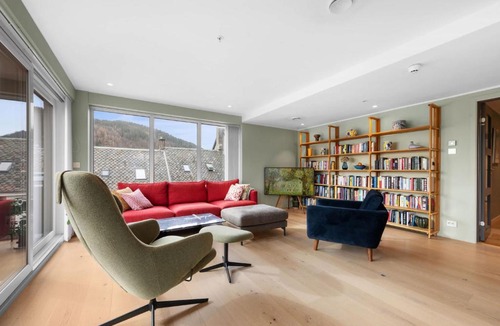 Arstad Apartment | Modern 4BR Apt - 2 Baths Balconies & Parking