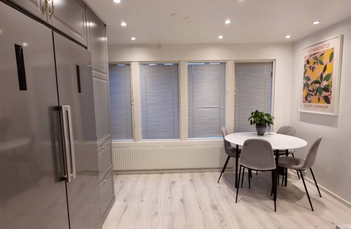 Vasteras Villa | Modern and complete accommodation