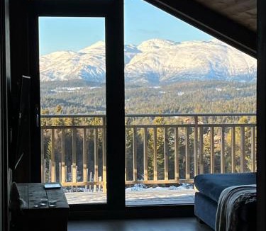 Rauland Apartment | Modern and cozy mountain cabin - panoramic view!
