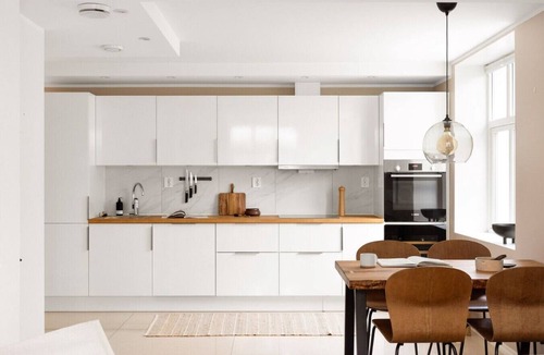 Laksevag Apartment | Modern apartment in Laksevåg with parking